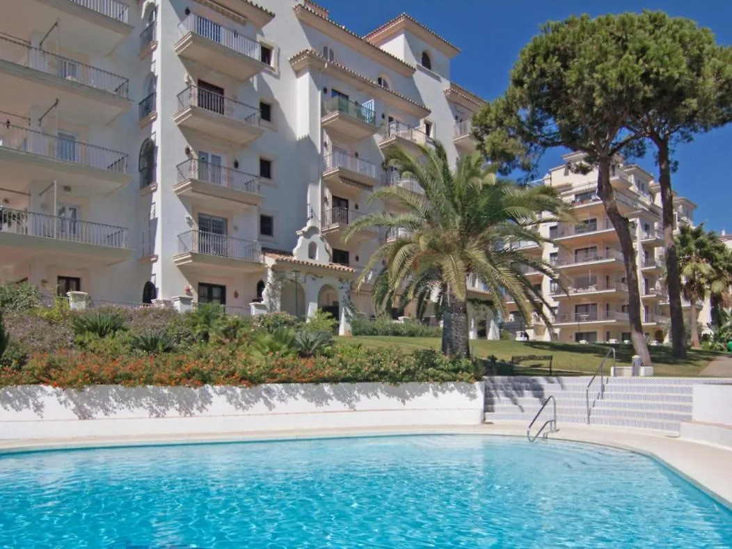Modern 1 Bedroom Apartment, With Sea Views, In Andalucia Del Mar - Puerto Banus マルベーリャ 0*,  スペイン