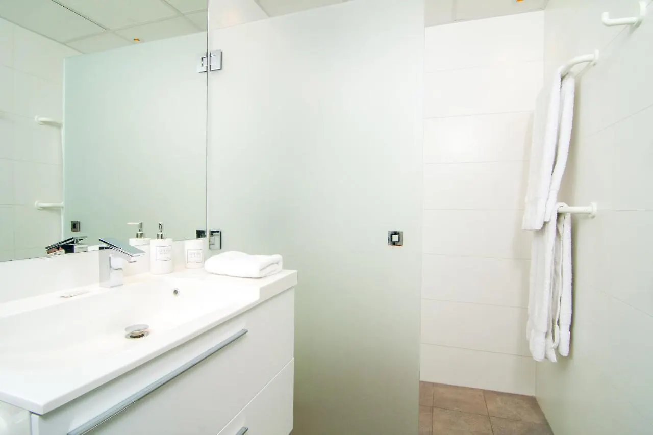 Modern 1 Bedroom Apartment, With Sea Views, In Andalucia Del Mar - Puerto Banus マルベーリャ