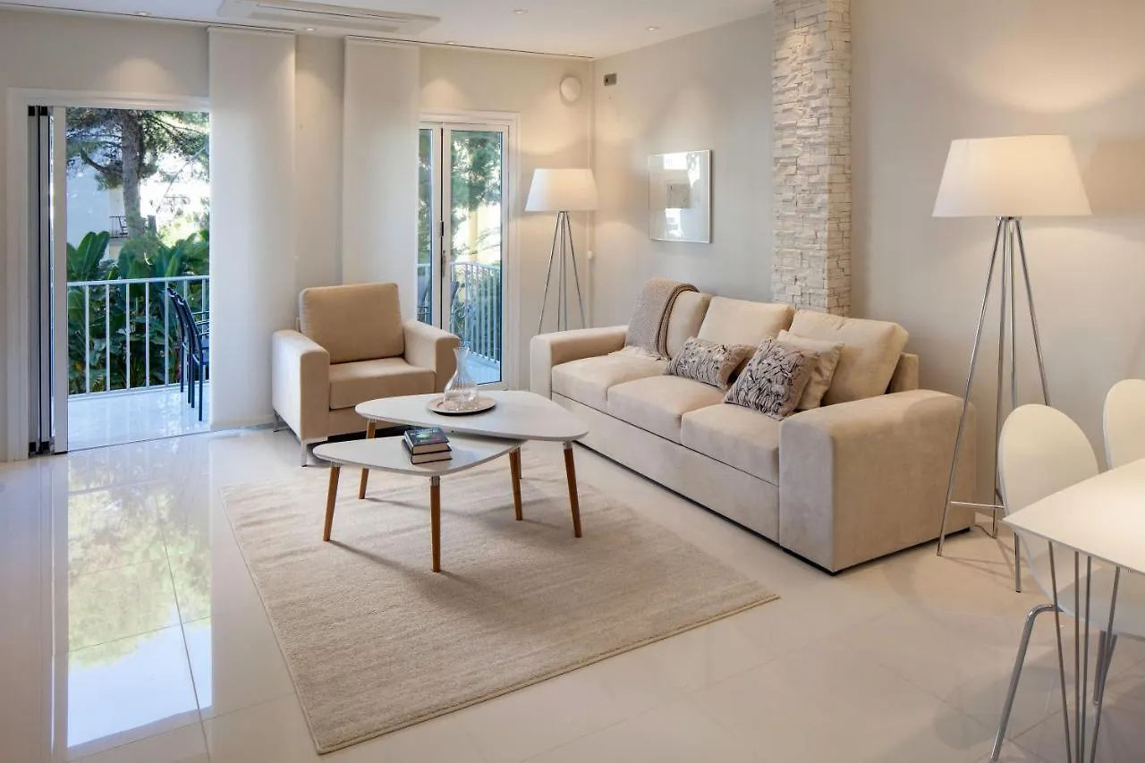 Modern 1 Bedroom Apartment, With Sea Views, In Andalucia Del Mar - Puerto Banus マルベーリャ