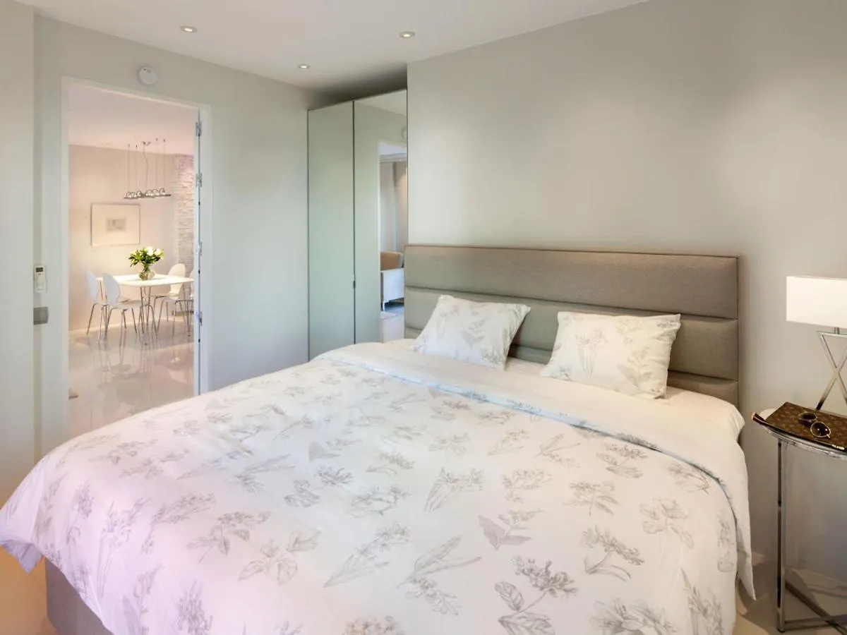 Modern 1 Bedroom Apartment, With Sea Views, In Andalucia Del Mar - Puerto Banus マルベーリャ スペイン